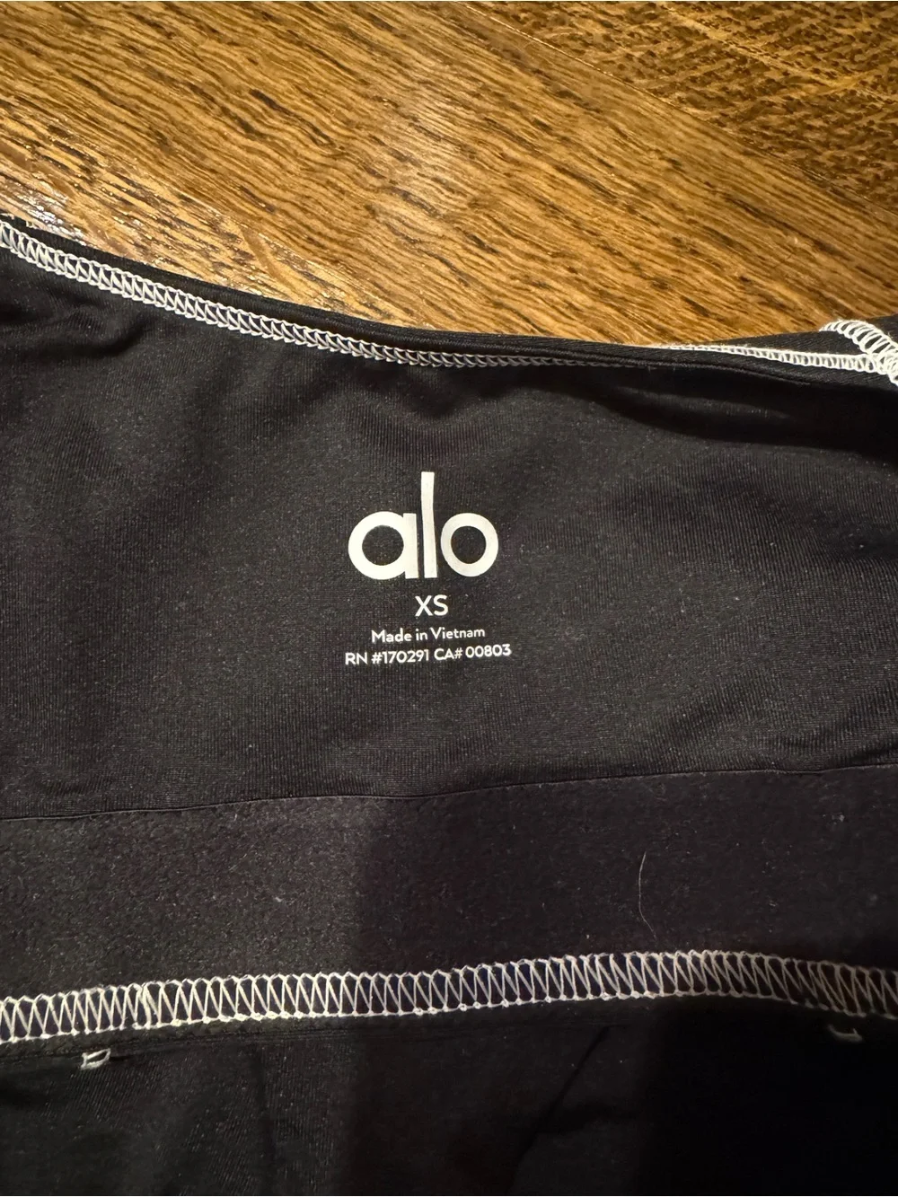 Alo Black Contrast-Stitch Longline Bralette